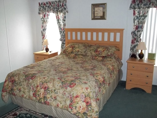 master-bed-1.jpg